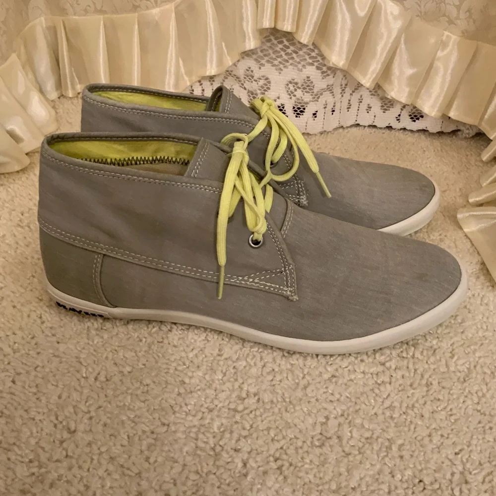 SEAVEES 2 EYE FLOATER RARE VINTAGE MENS CHUKKA